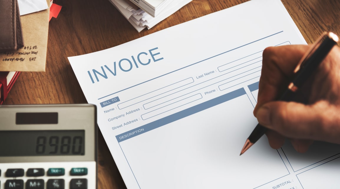 How to make a professional invoice? (33)