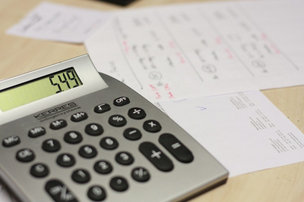 The Role of Invoicing in Cash Flow Management for Businesses